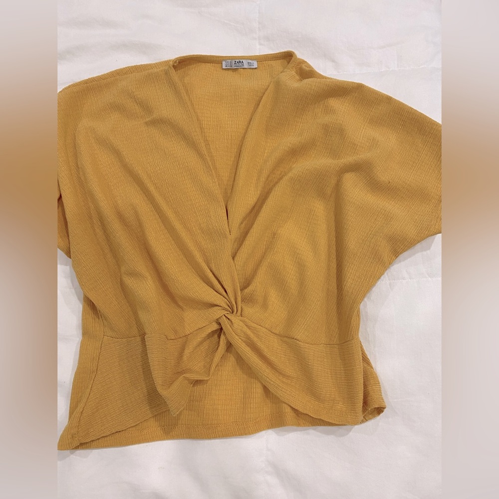 Zara crop short sleeve shirt